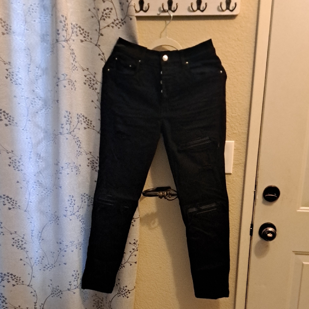 AMIRI Black Skinny Jeans